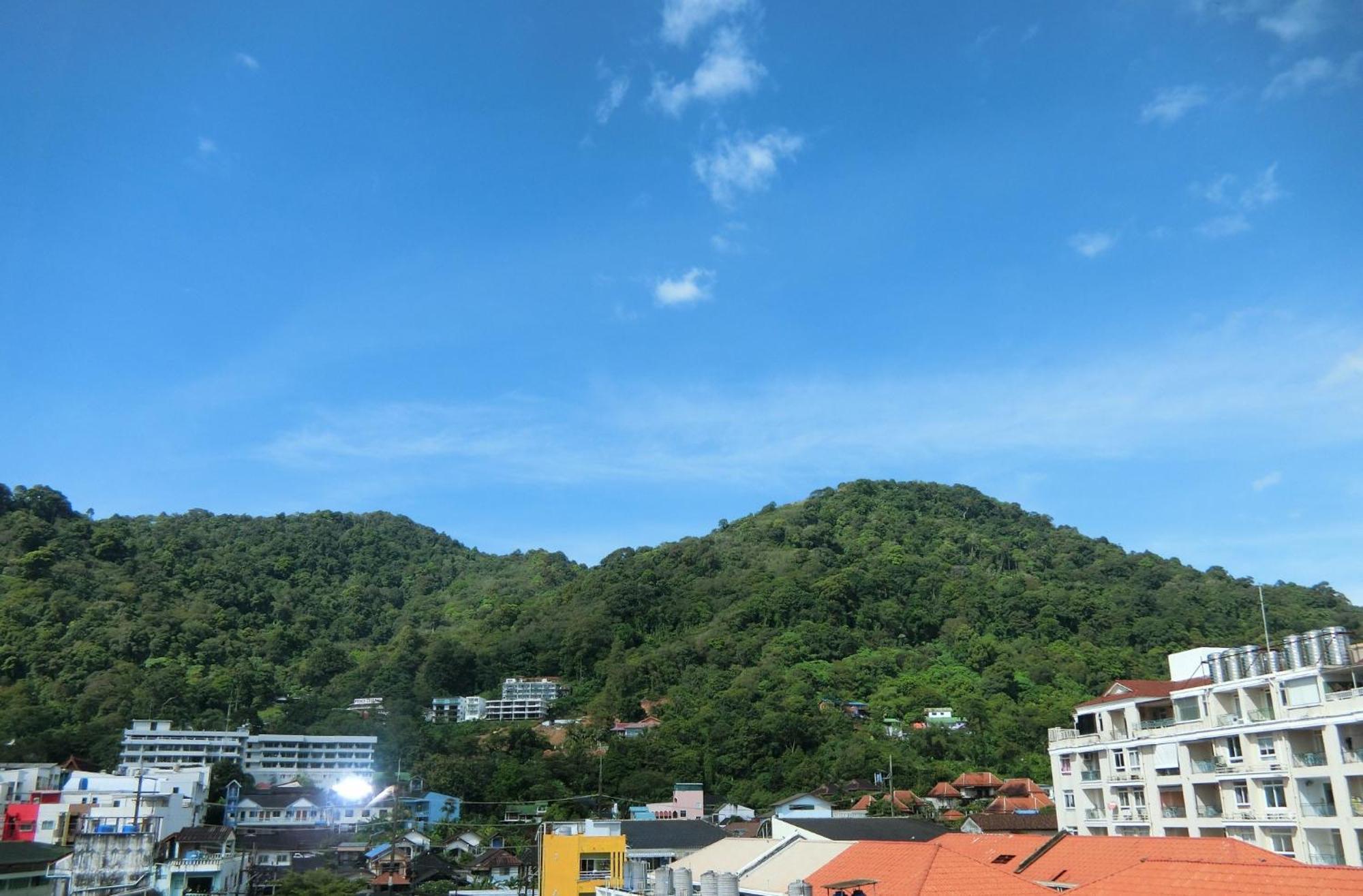 Patong Sira Boutique Residence - Newly Renovated מראה חיצוני תמונה