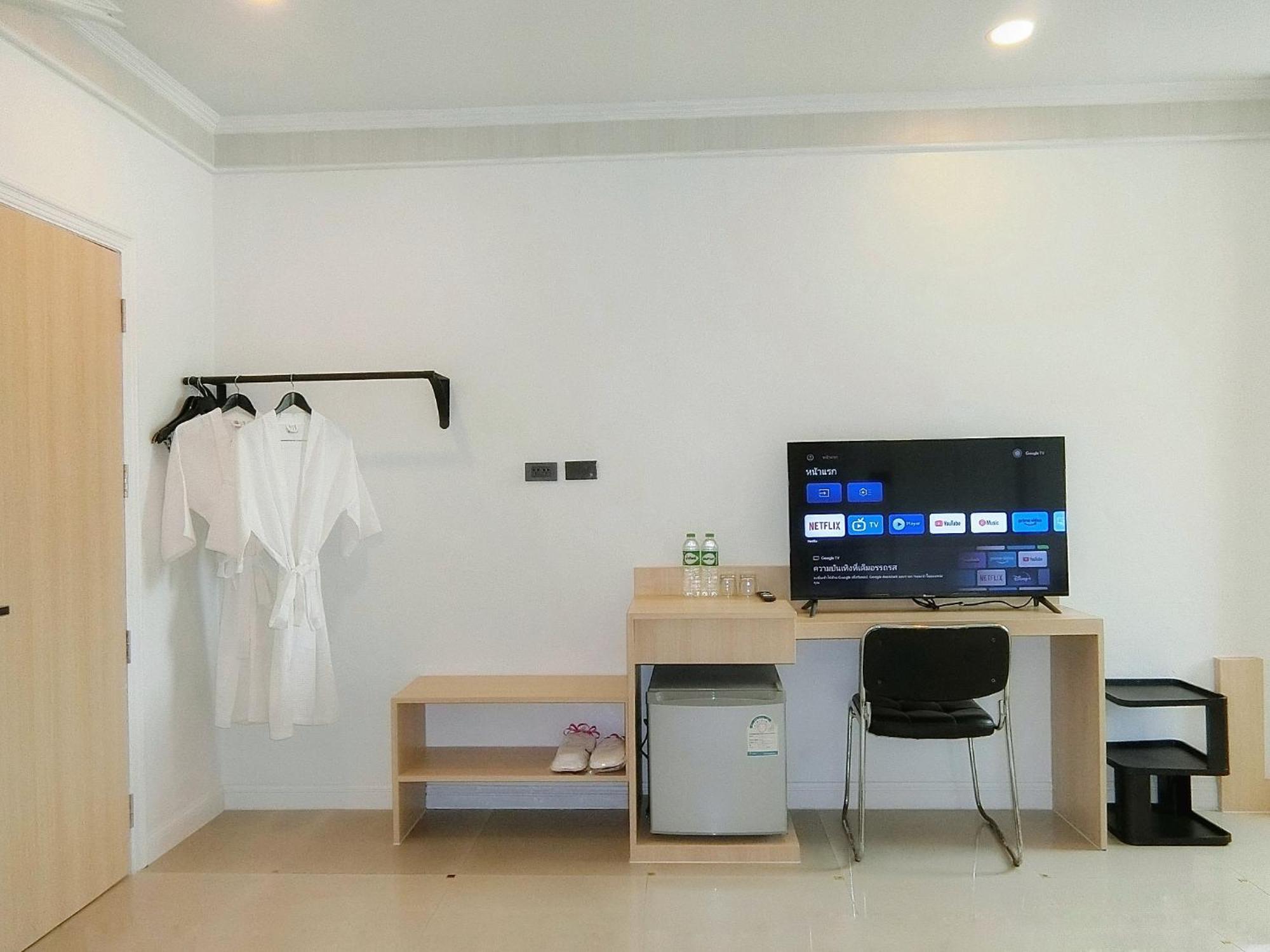 Patong Sira Boutique Residence - Newly Renovated מראה חיצוני תמונה
