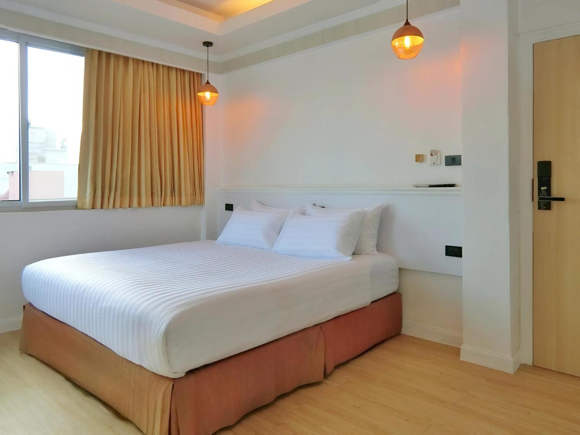 Patong Sira Boutique Residence - Newly Renovated מראה חיצוני תמונה