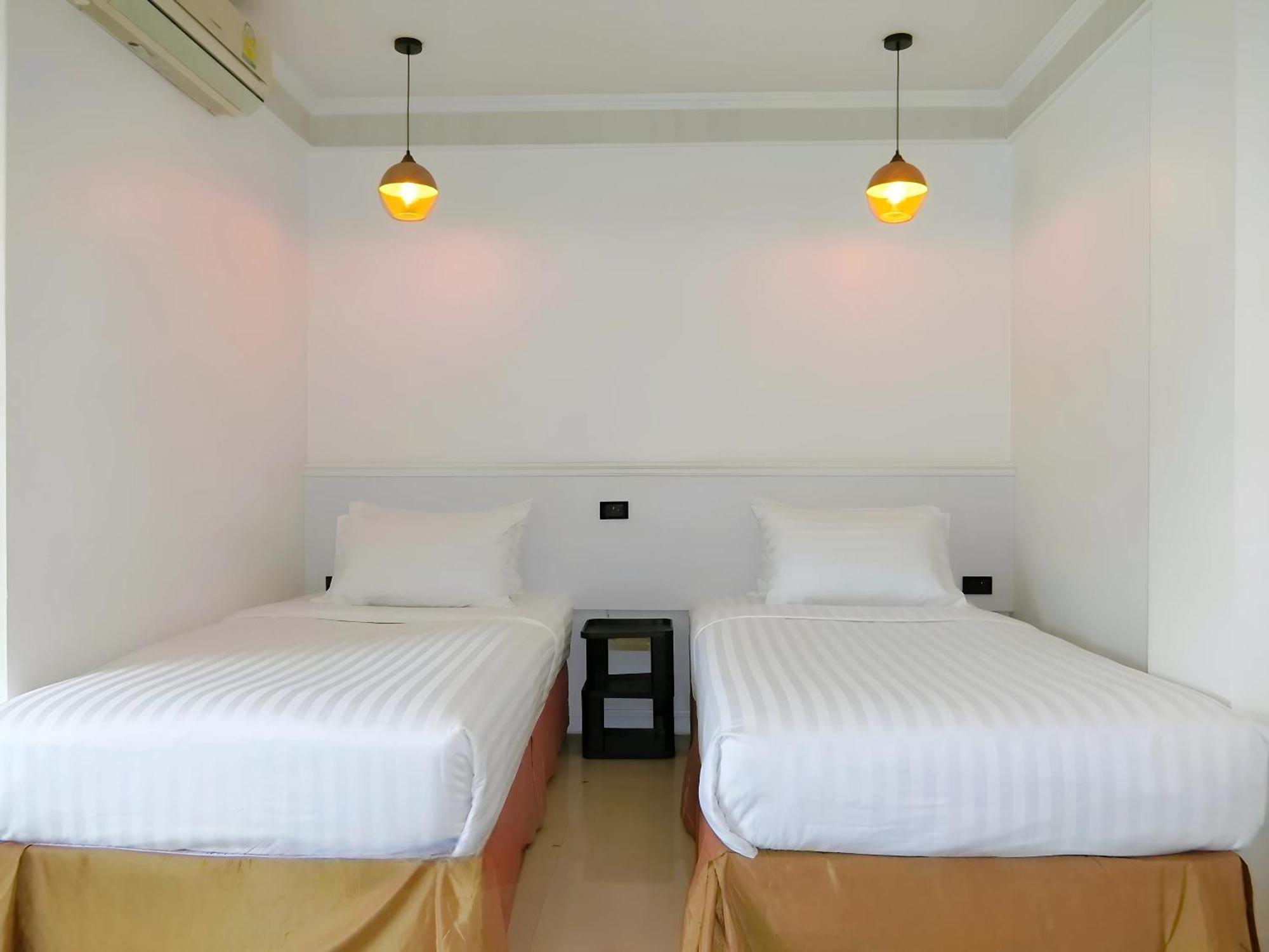 Patong Sira Boutique Residence - Newly Renovated מראה חיצוני תמונה