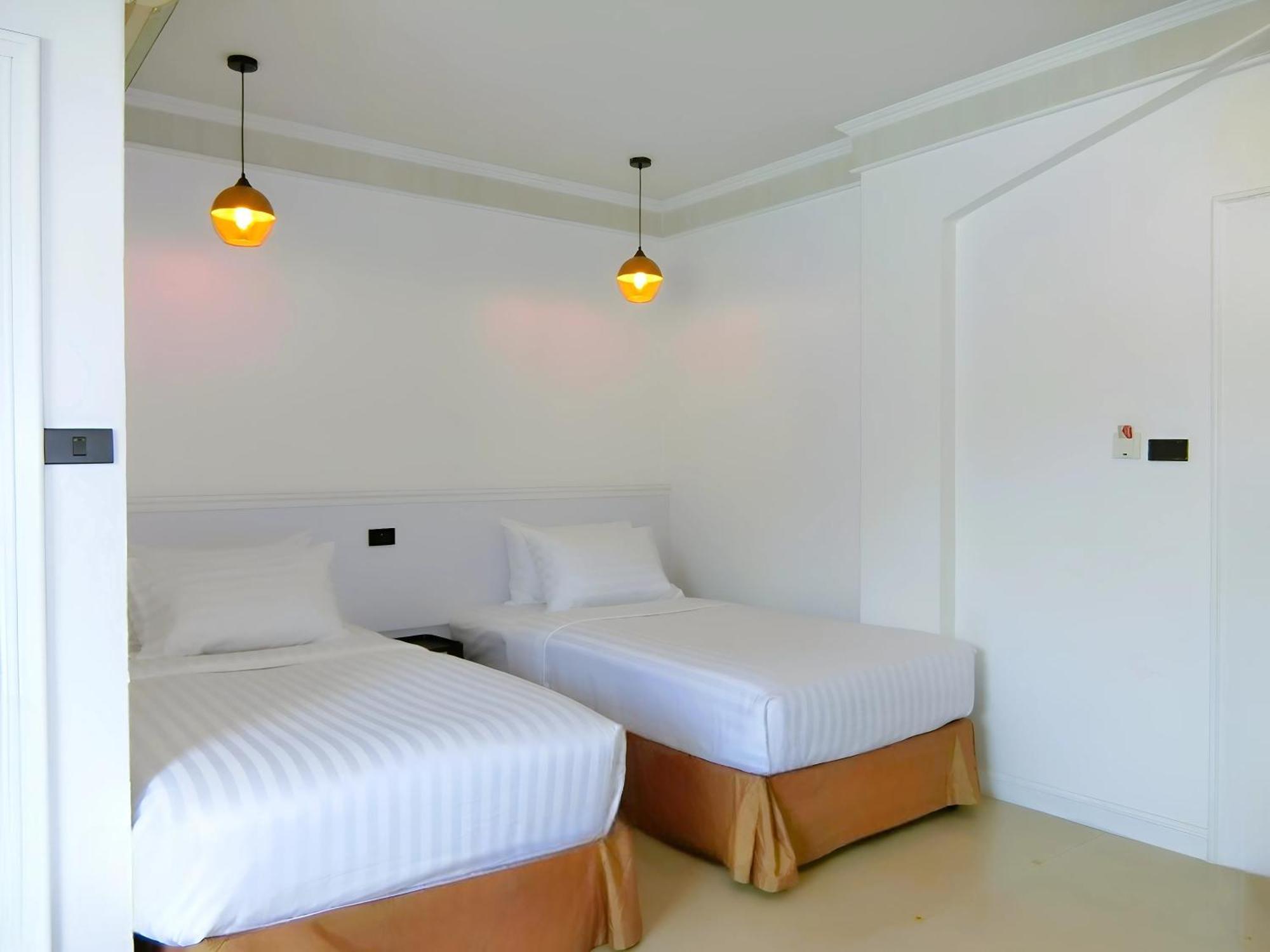 Patong Sira Boutique Residence - Newly Renovated מראה חיצוני תמונה