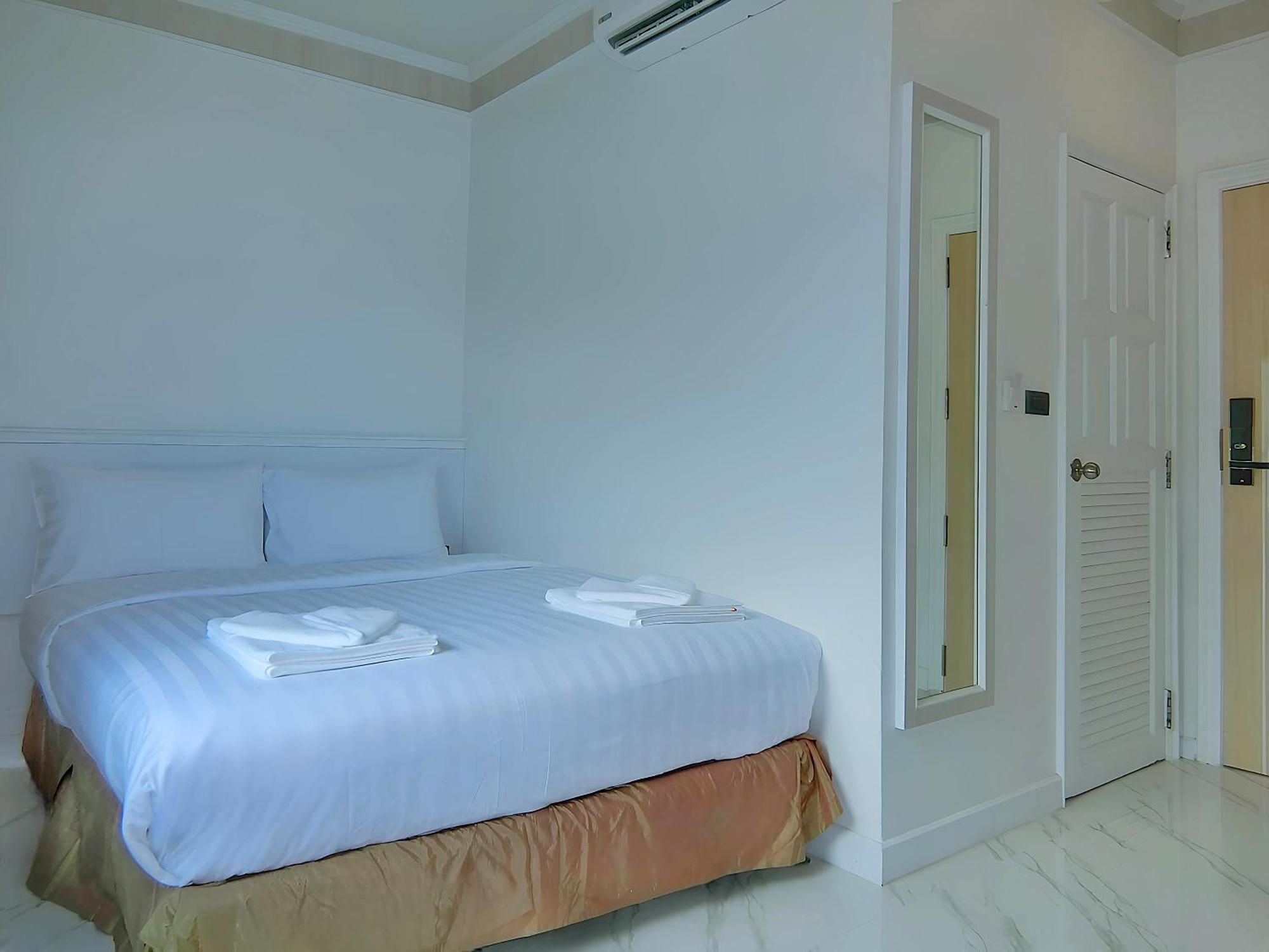 Patong Sira Boutique Residence - Newly Renovated מראה חיצוני תמונה