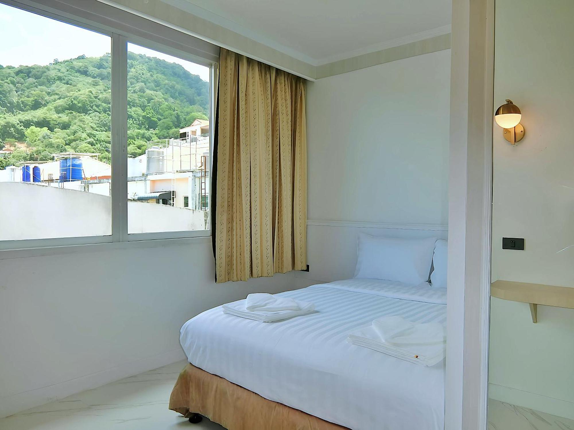 Patong Sira Boutique Residence - Newly Renovated מראה חיצוני תמונה