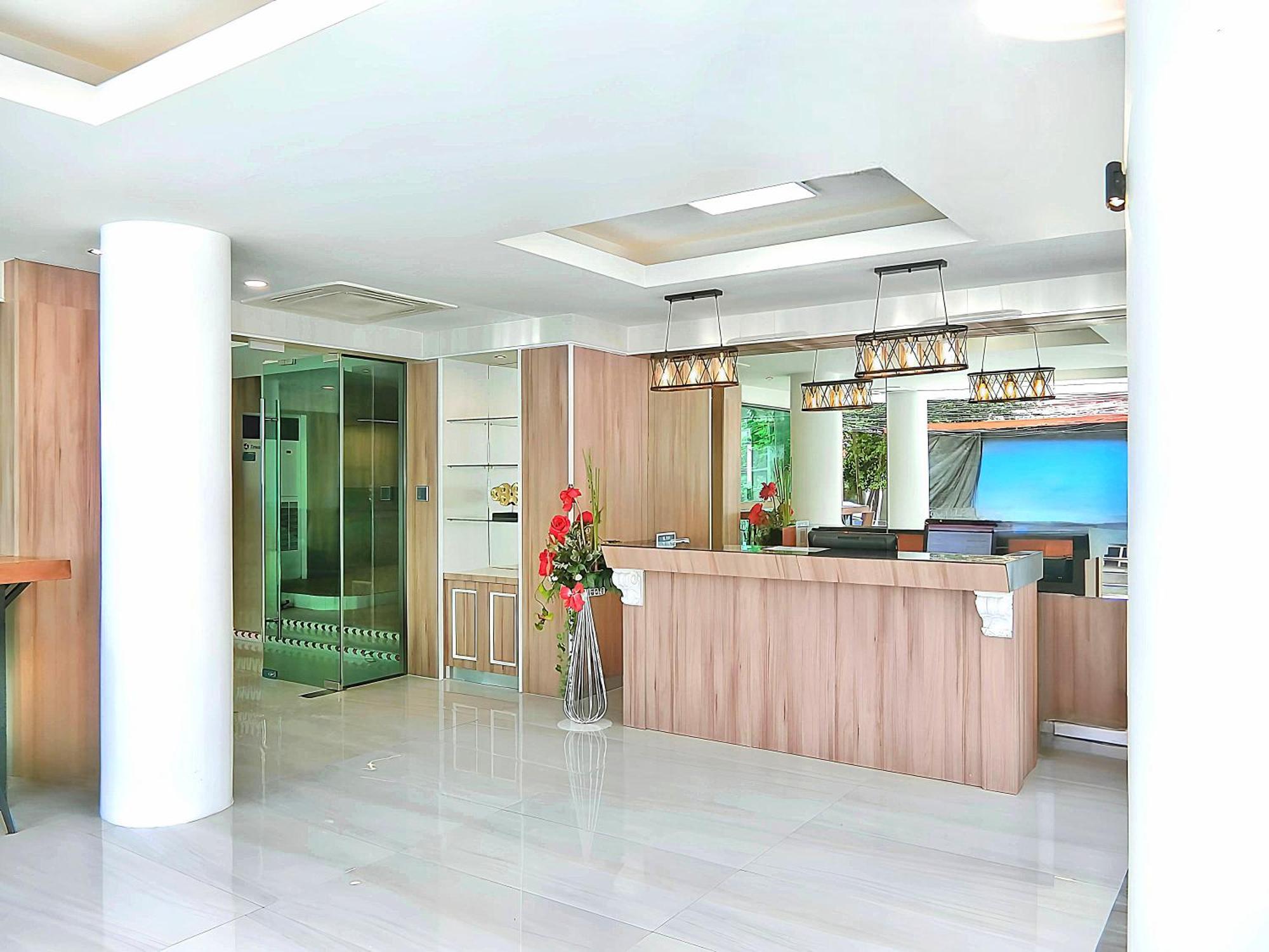 Patong Sira Boutique Residence - Newly Renovated מראה חיצוני תמונה