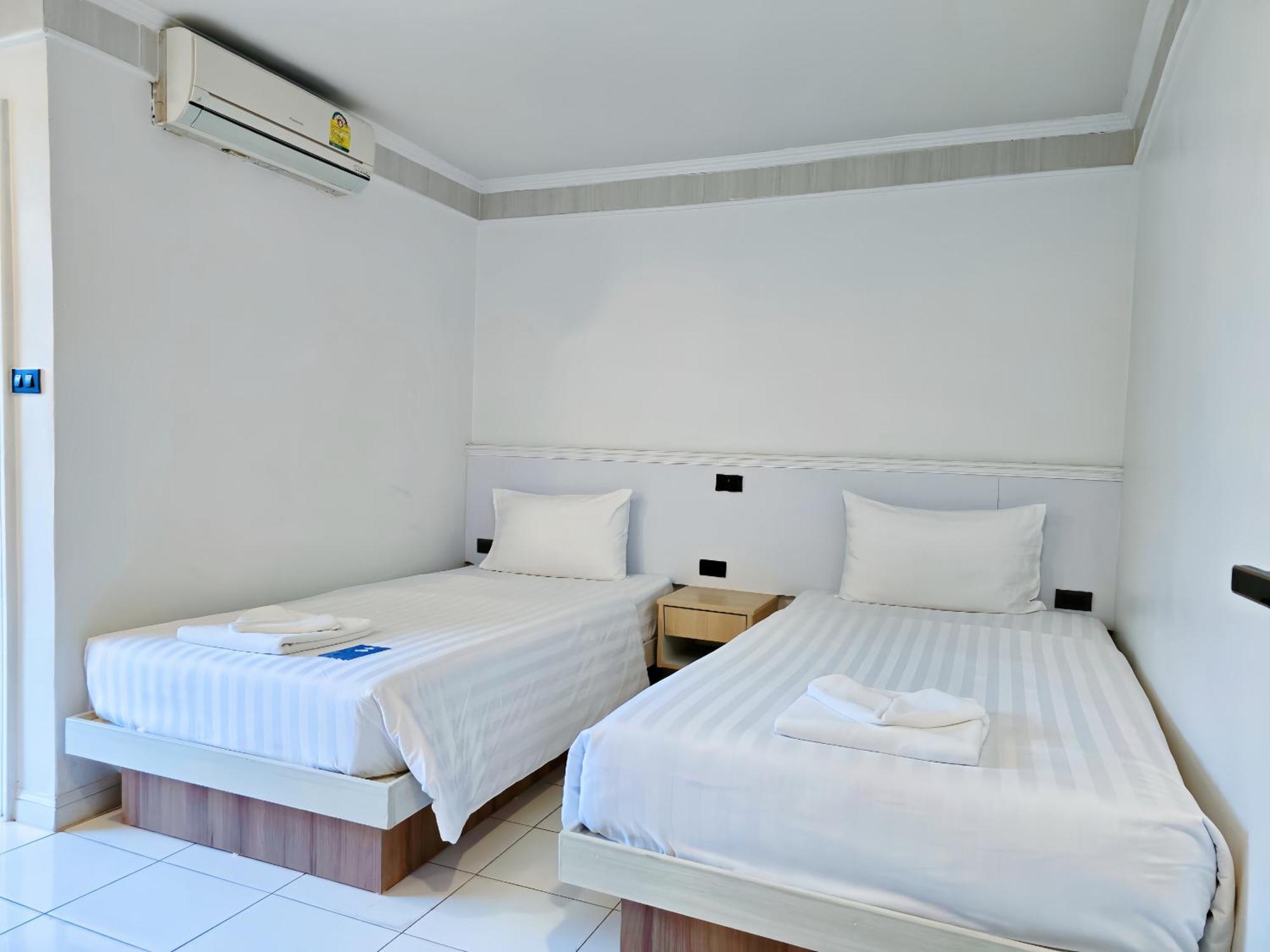 Patong Sira Boutique Residence - Newly Renovated מראה חיצוני תמונה