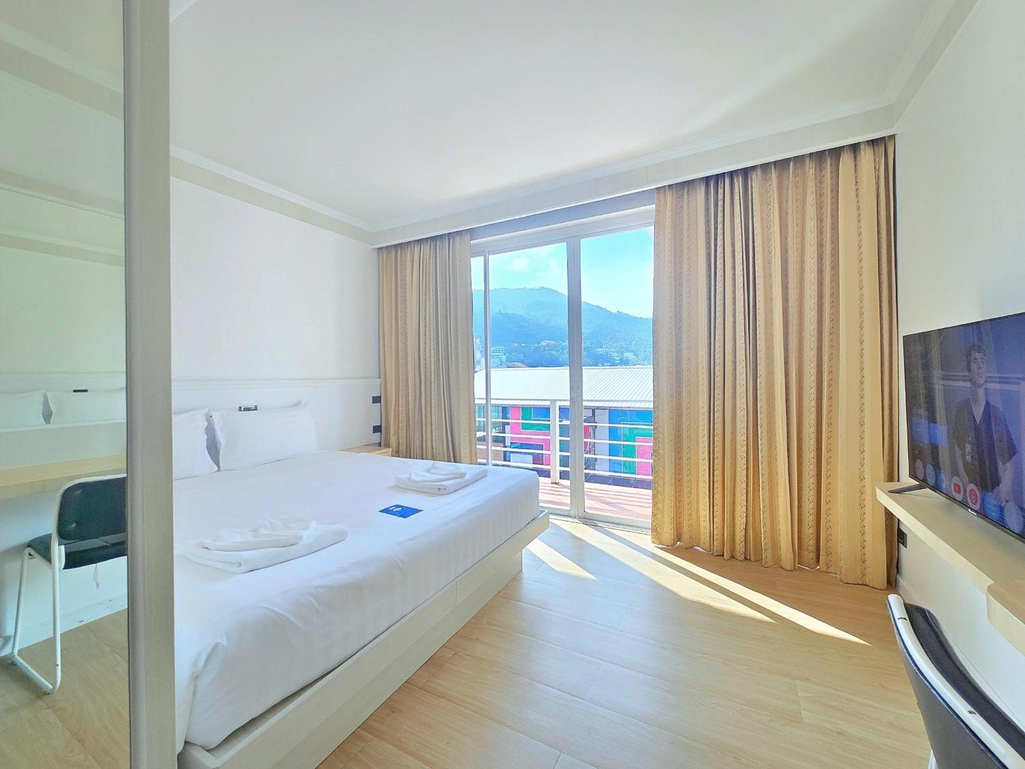 Patong Sira Boutique Residence - Newly Renovated מראה חיצוני תמונה
